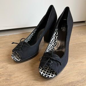 Coach Corey Peep Toe Platform Pumps Women Size 10, but fit like 10.5 or 11.
